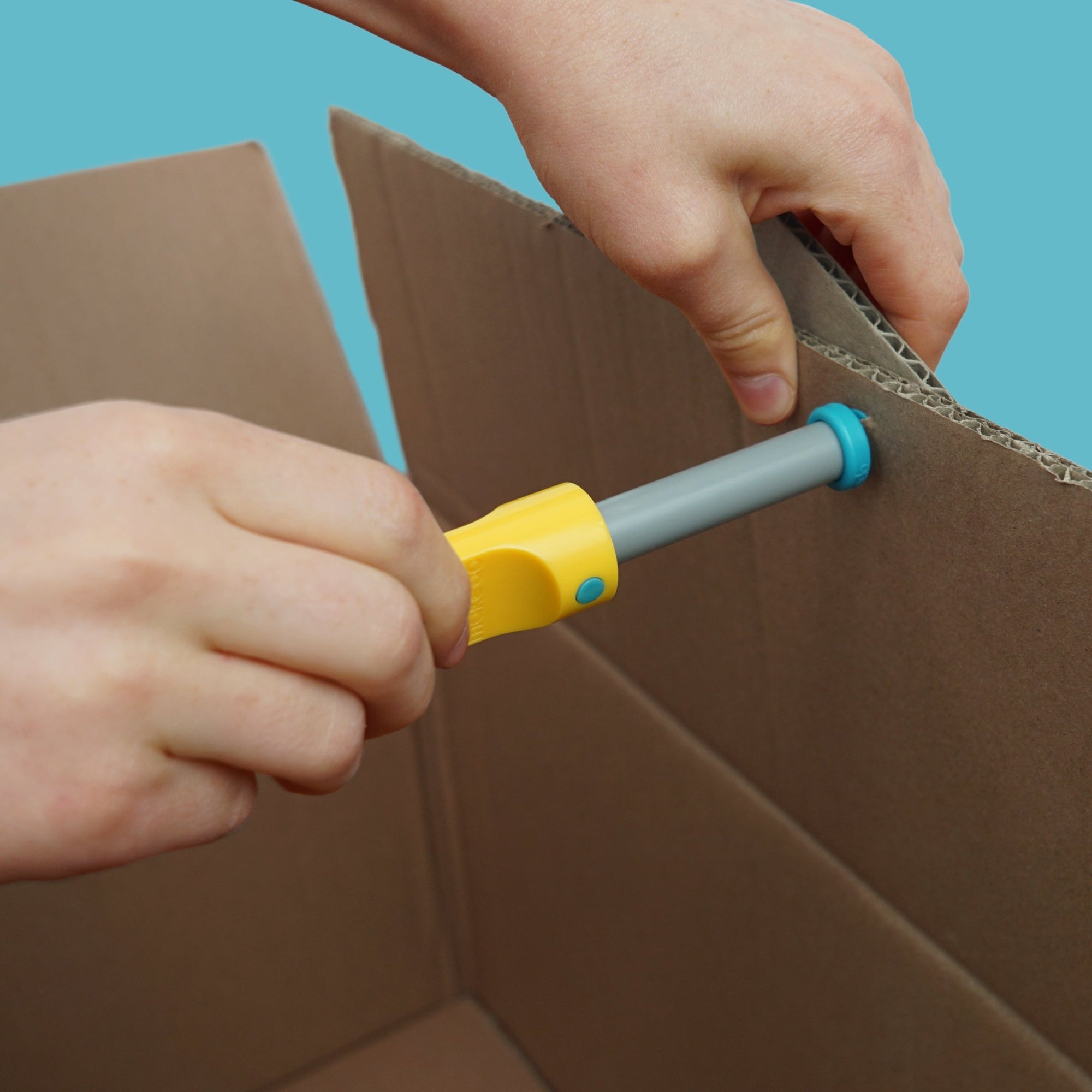  Makedo Cardboard Construction Tool Kit: Toys & Games
